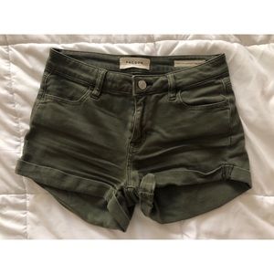 Pacsun Super Stretch Shortie